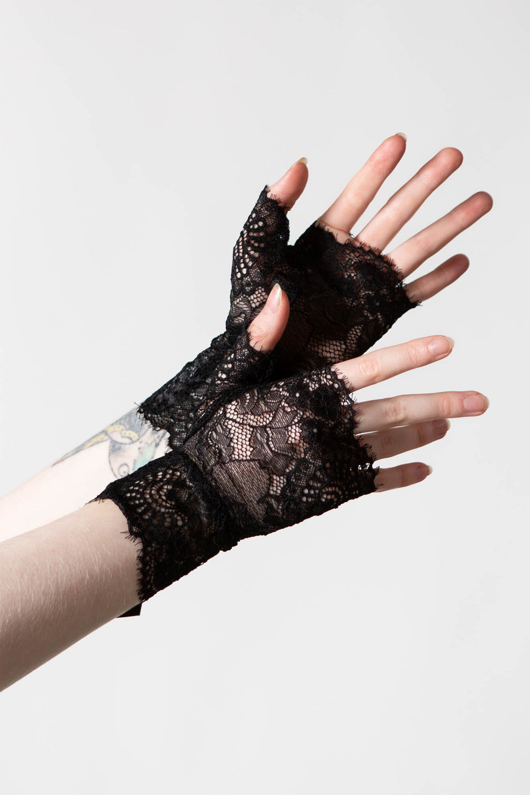 fingerless lace gloves near me