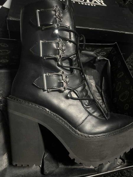 killstar lady lestat boots