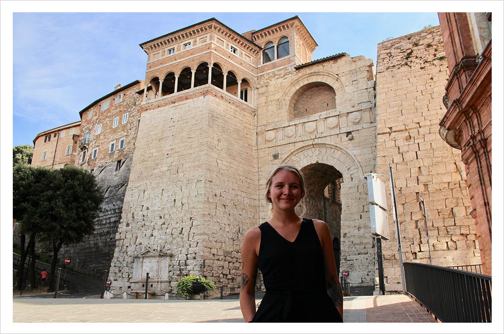 Caffe Umbria Barista Jamie Oliver and the Arco Etrusco in Perugia