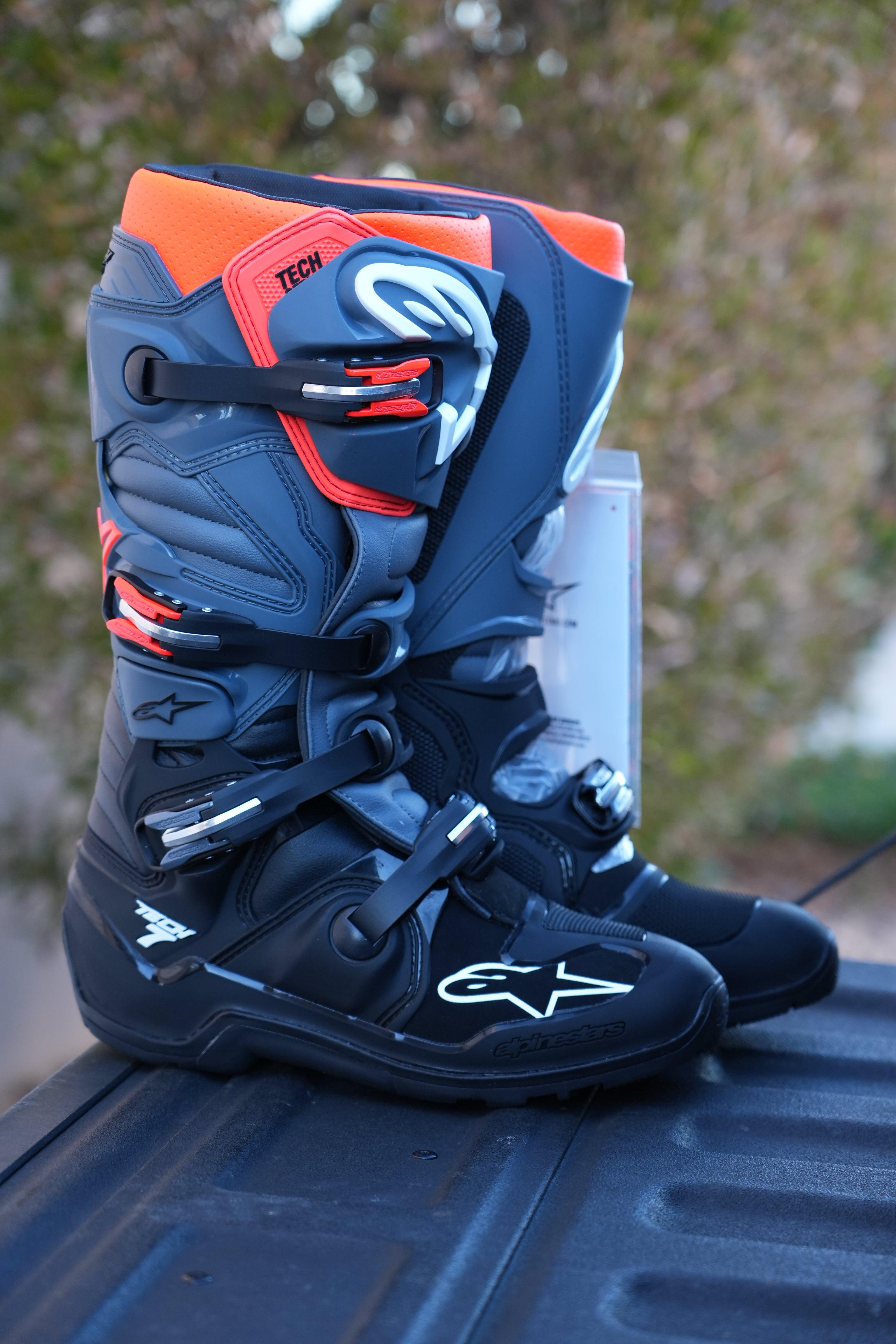 Alpinestars Tech 7 Enduro Boots - Black/Gray/Red Fluorescent