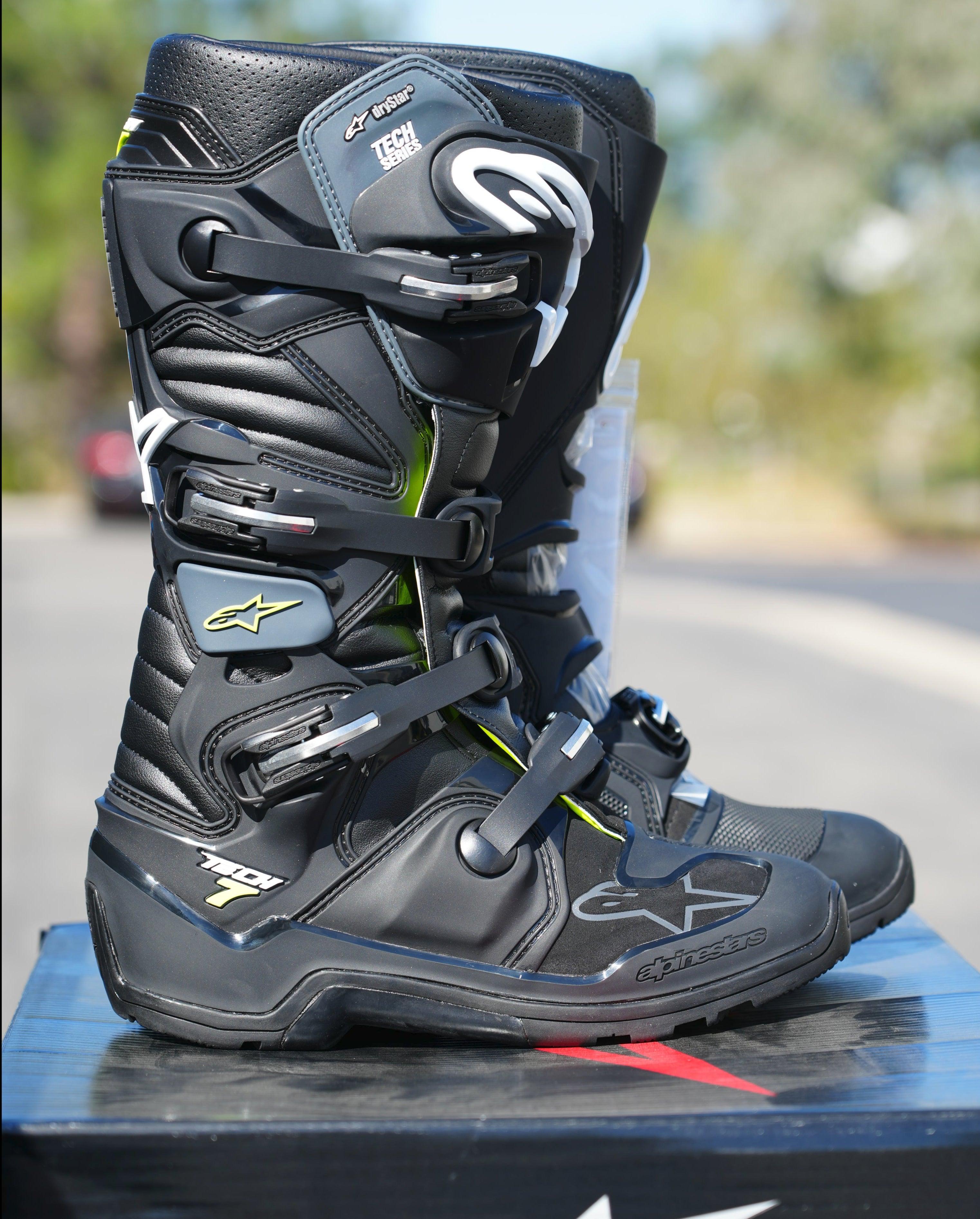 Alpinestars Tech 7 Enduro Drystar Black/Gray Boots