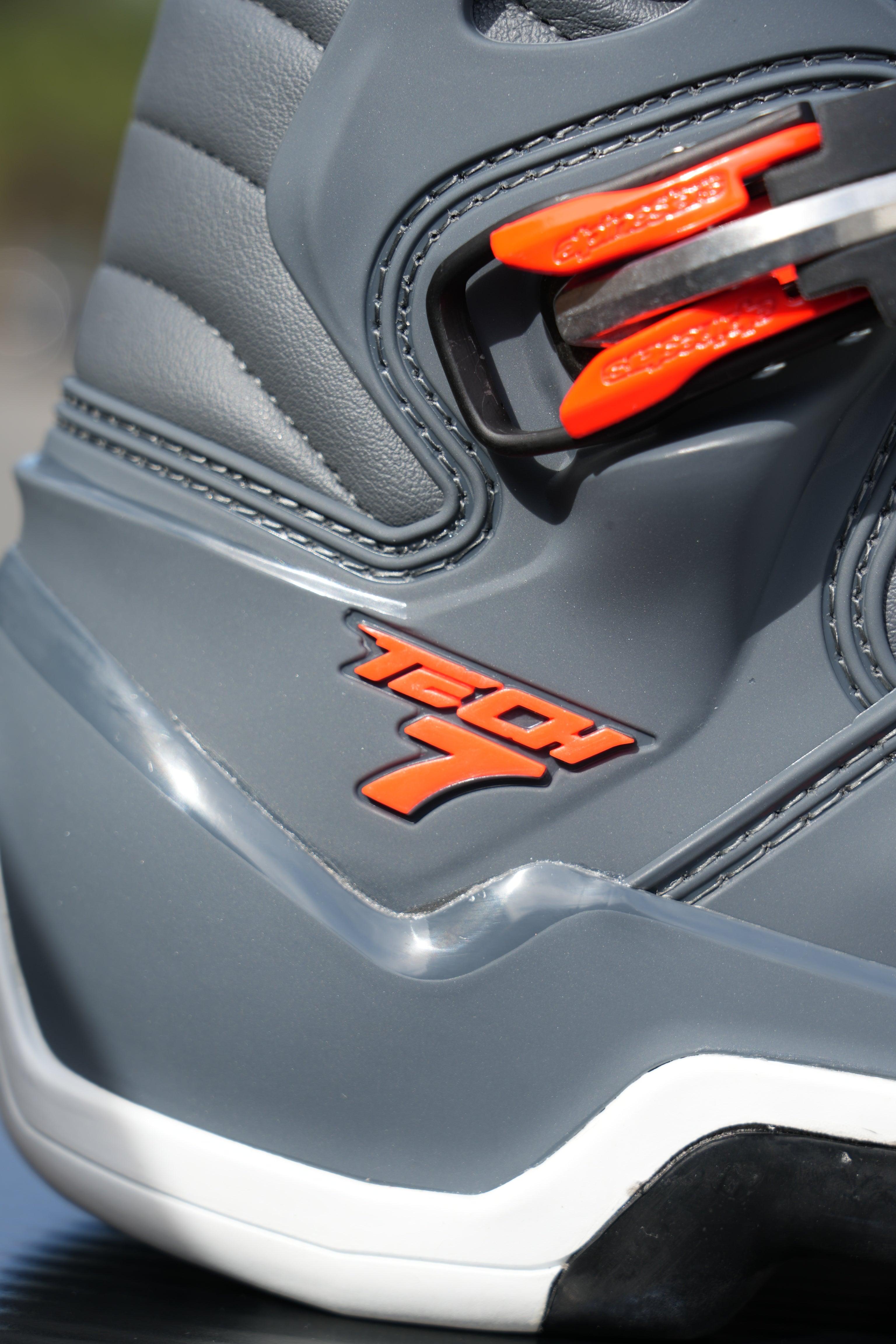 Alpinestars Tech 7 Gray/White Boots