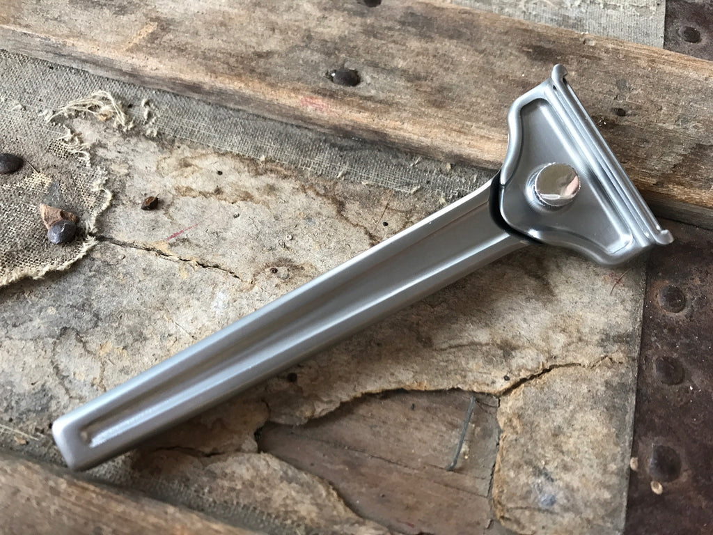 Single Edge Razor