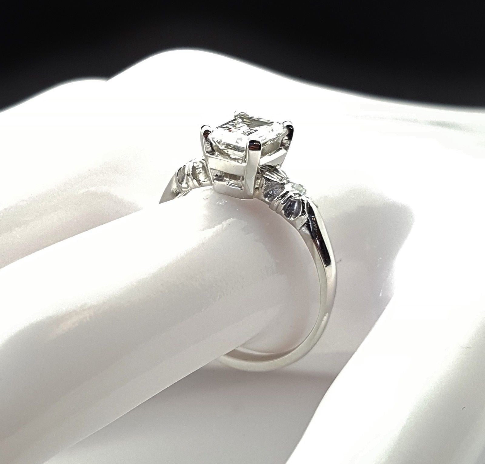 1 Carat Platinum Emerald Cut Diamond Engagement Ring E/ VVS2 - Diamond ...