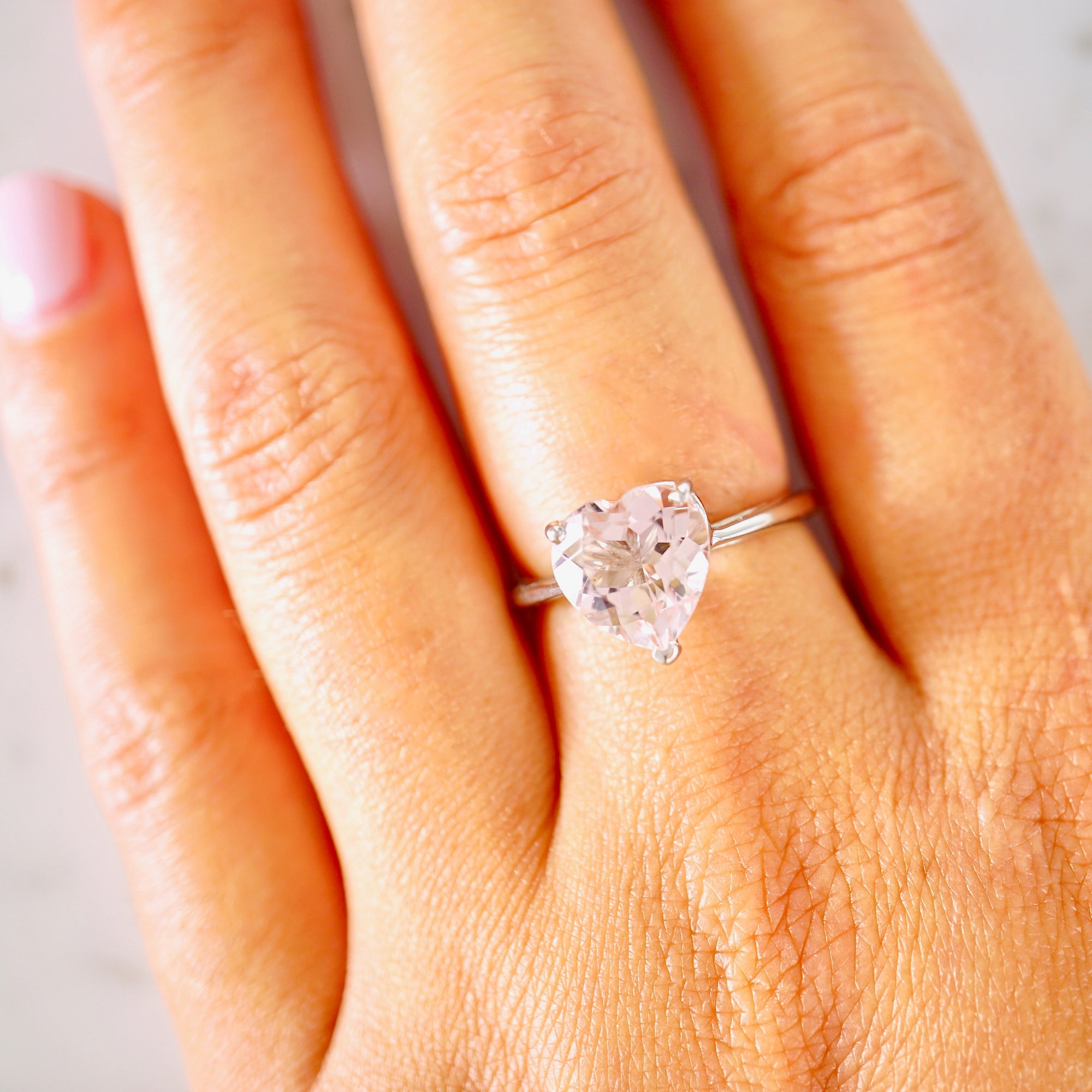 Heart Morganite Engagement Ring - JewelLUXE