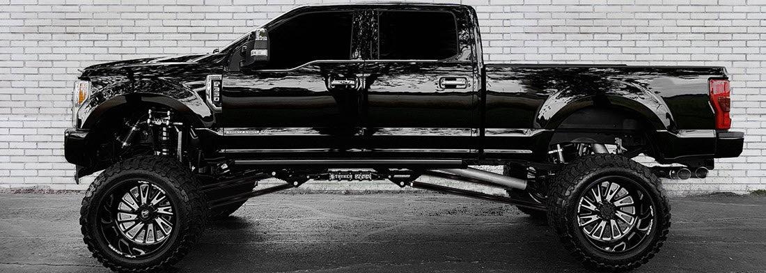 F250 F350 10" 4-Link Lift Kit with Traction Bar