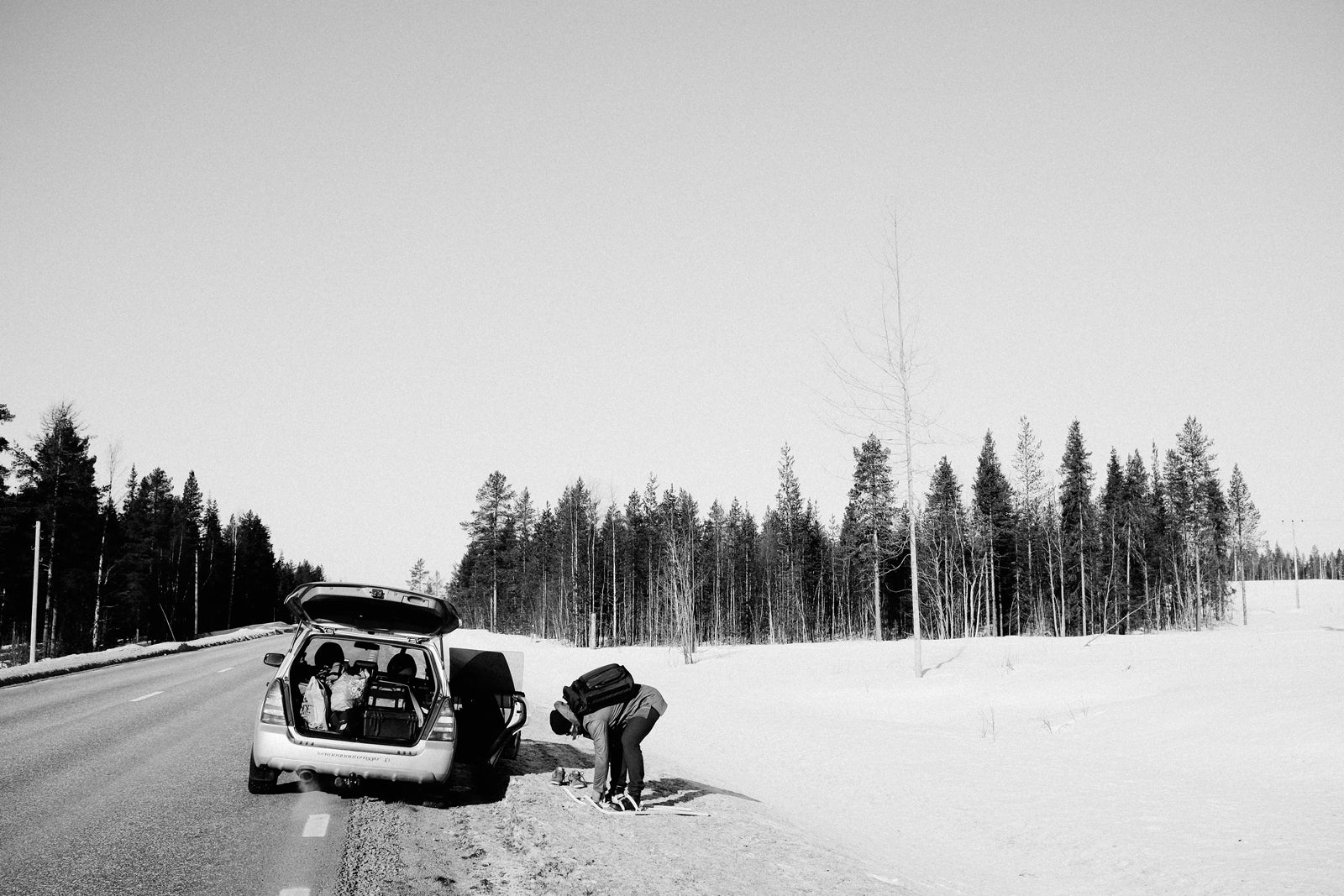 Mission Workshop Praxistest : ESCAPE NORTH - Eine Fahrt über den Polarkreis - Finnland, Norwegen, Schweden - 24 Stunden Fahrt. Fotos von Janne und Samu Amunet