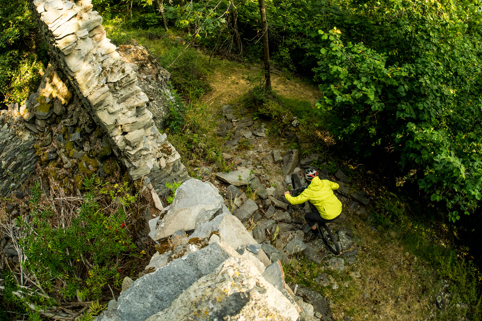 Nodes : Searching For Corridors of Flow - a field test by Mission Workshop. Fall 2015 Featuring Sven Martin, Anka Martin, Sam Needham, Ash Smith, Wes Siler, Brian Watt, Santa Cruz Bikes, SRAM