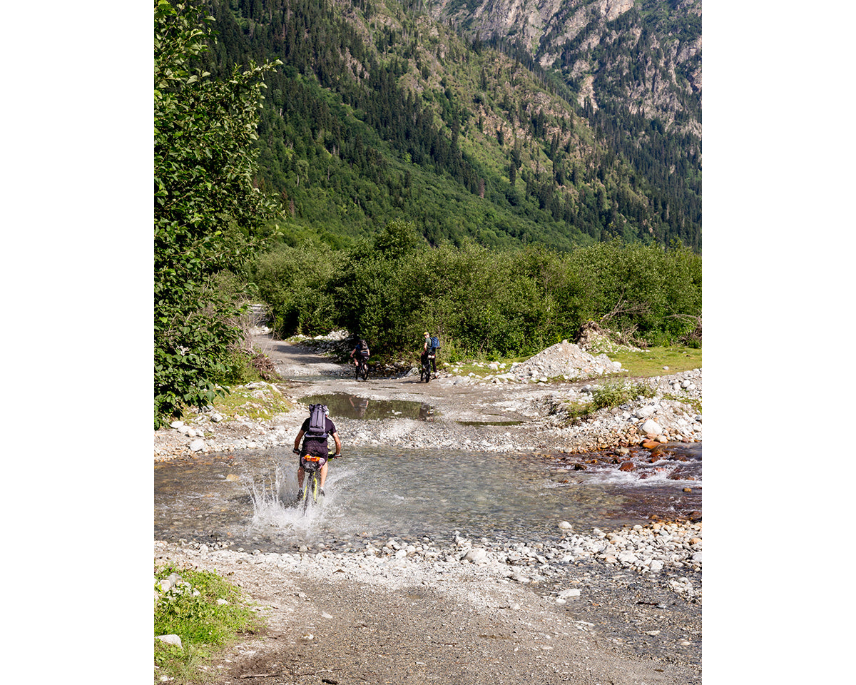 Mission Workshop Field Test : Not That Georgia with Kyle Von Hoetzendorff, Tamaz Tazer Tamak Tikanadze, Daniel Pasely, Brian Larson, specialized bike, and Yonder Journal