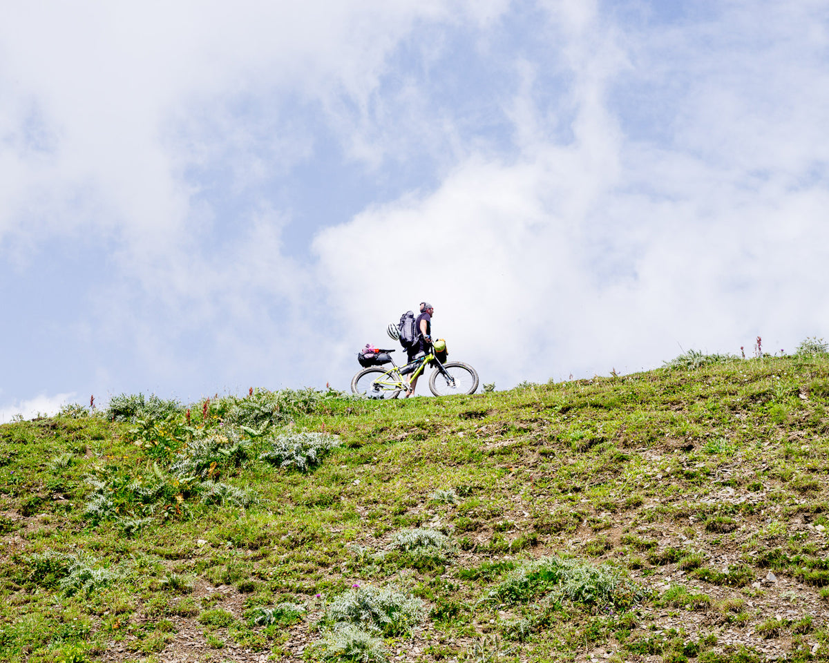 Mission Workshop Field Test : Not That Georgia with Kyle Von Hoetzendorff, Tamaz Tazer Tamak Tikanadze, Daniel Pasely, Brian Larson, specialized bike, and Yonder Journal