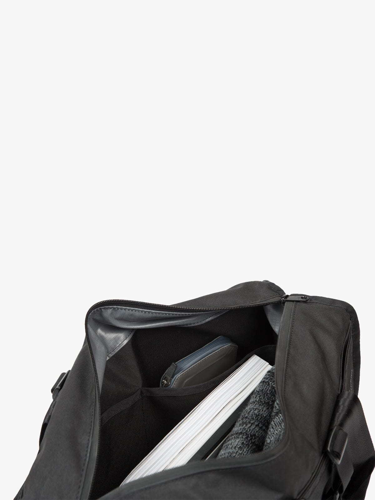 Transit Laptop Brief : 19L Shoulder Bag | MISSION WORKSHOP