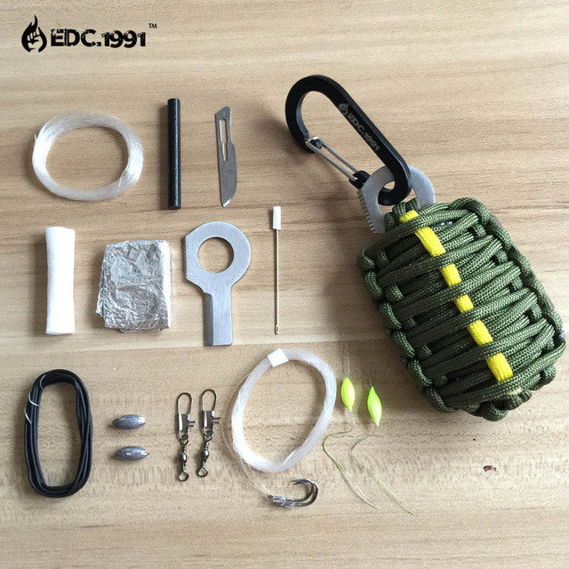 paracord survival keychain