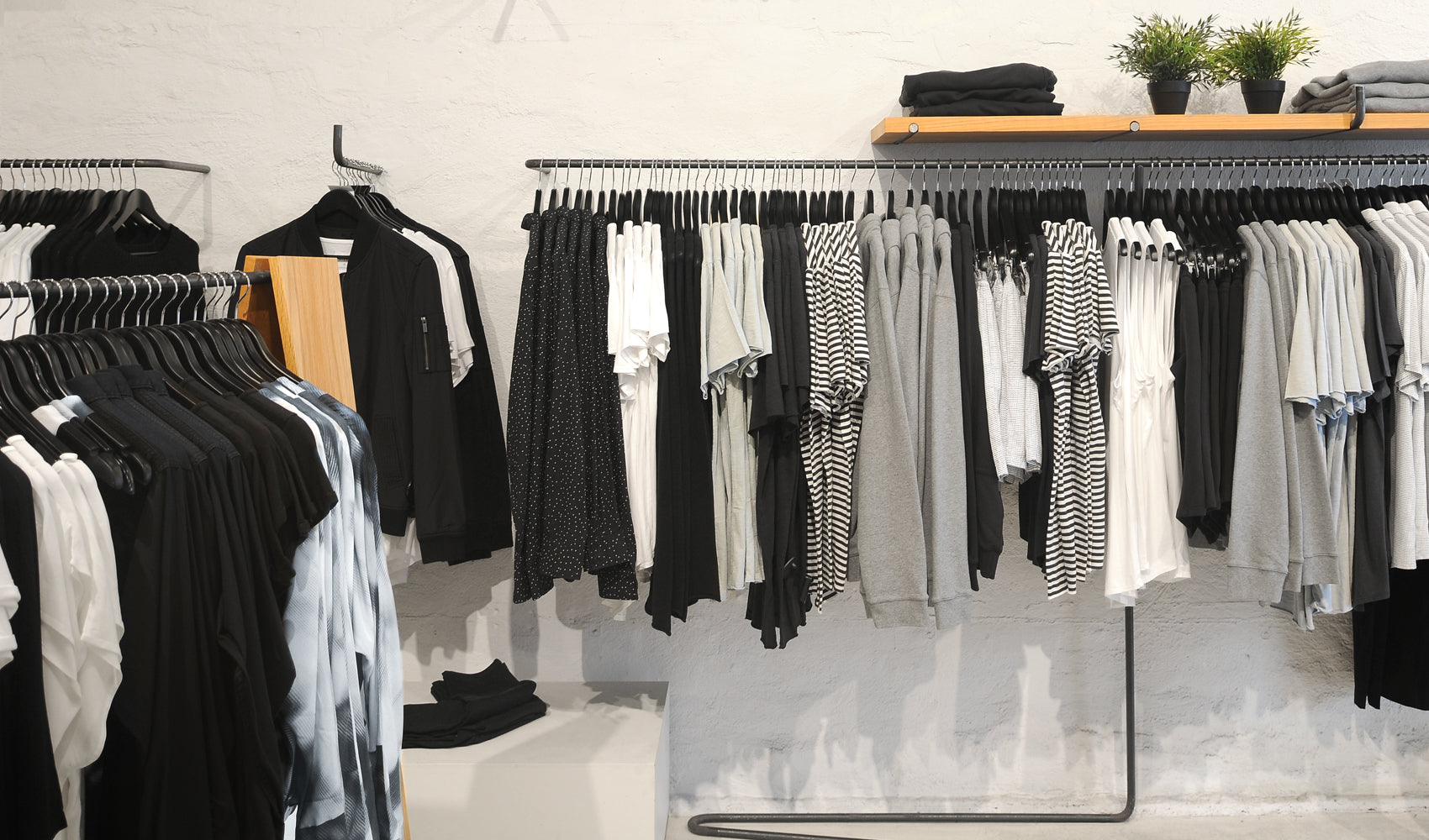 Minimalist Fashion Boutique | St Kilda, Melbourne | Nique Clothing