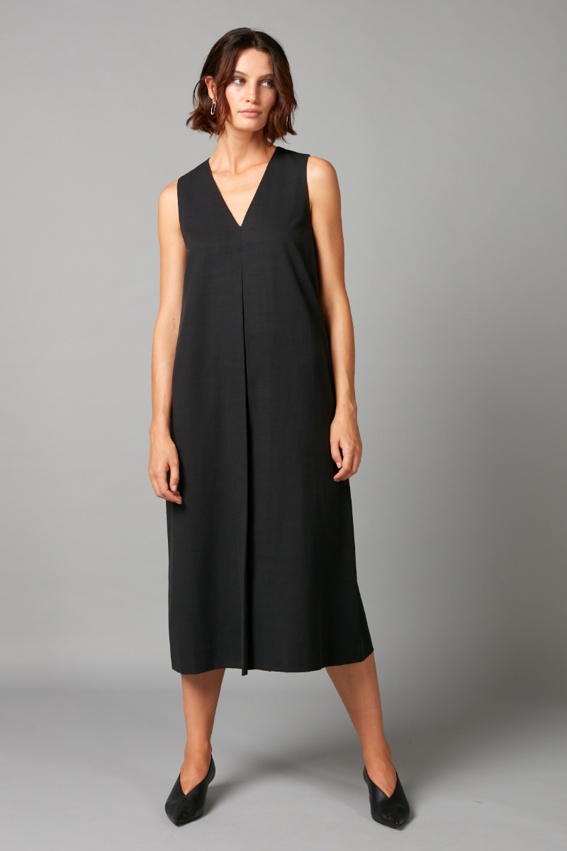 Black Column Pleat Tencel Cotton Dress – Nique Clothing