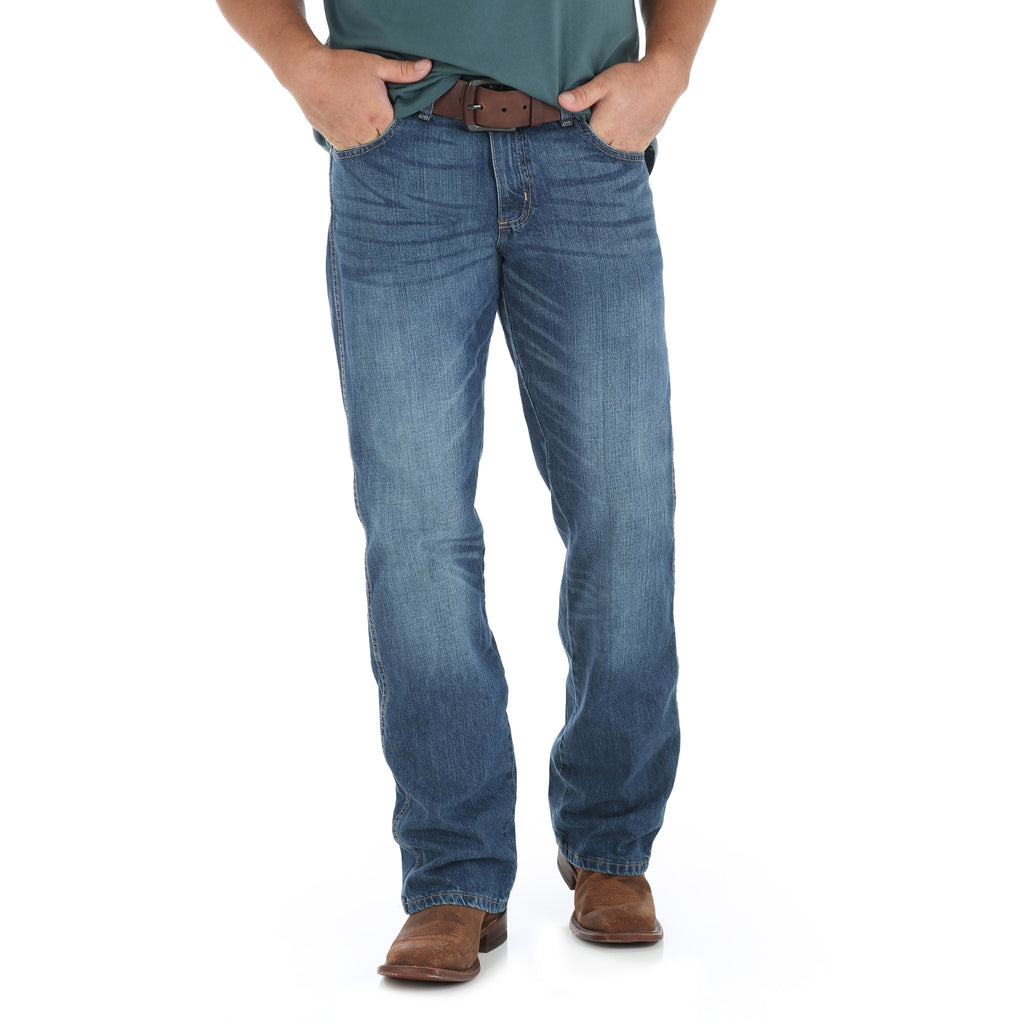 Wrangler Men's Retro® Boot Cut Jeans (WRT20TB) – Pete's Town Western Wear