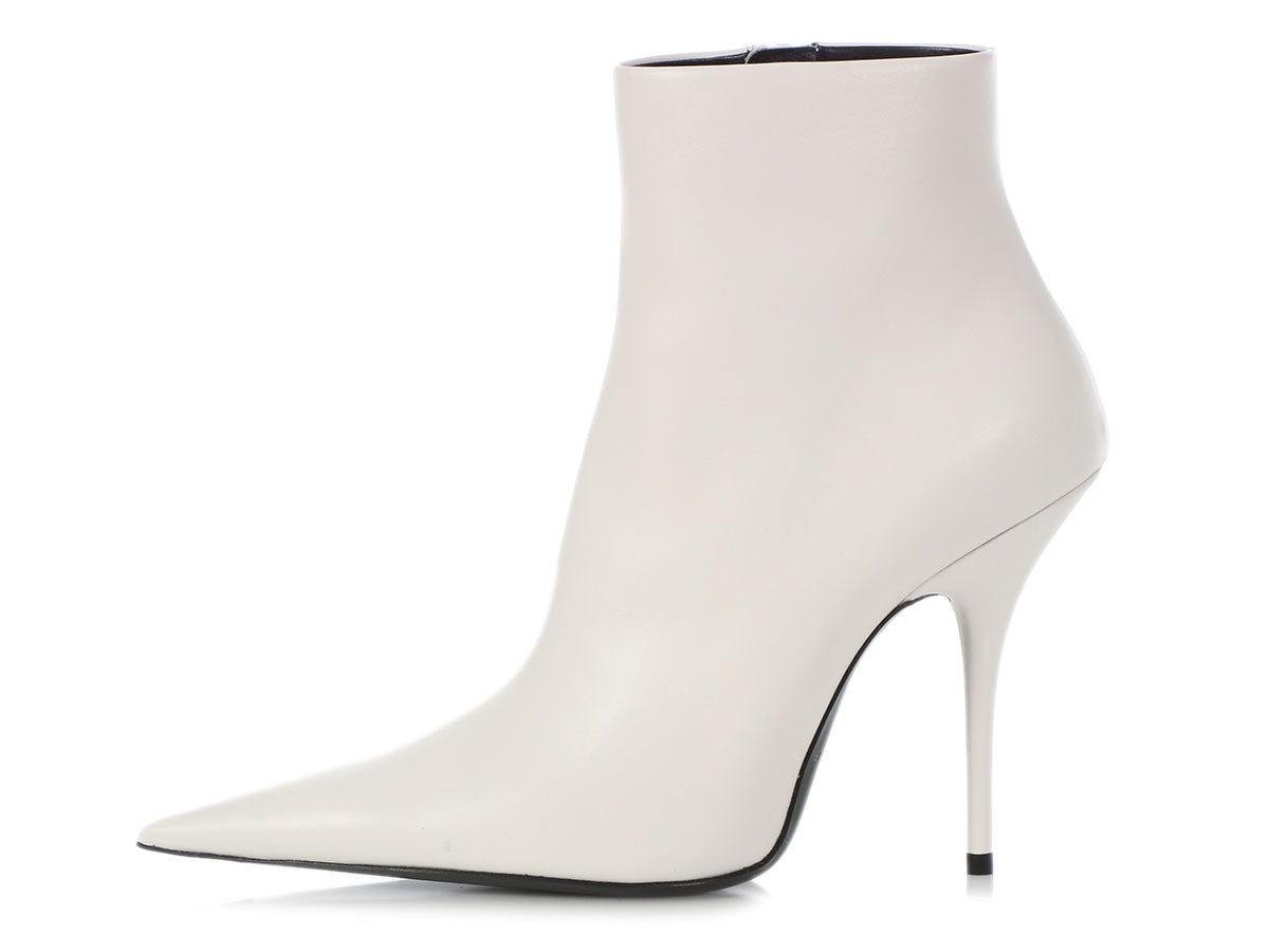 balenciaga boots white