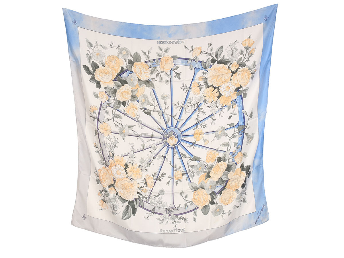 hermes romantique scarf