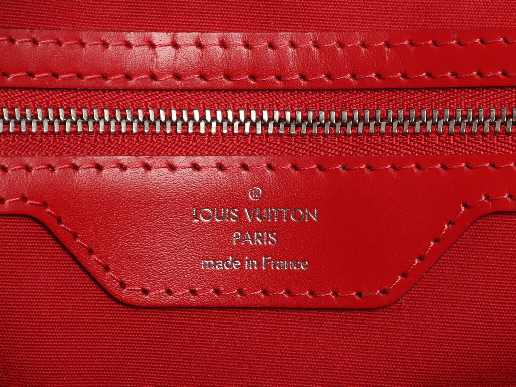 Louis Vuitton Carmine Epi Brea MM - Ann&#39;s Fabulous Closeouts