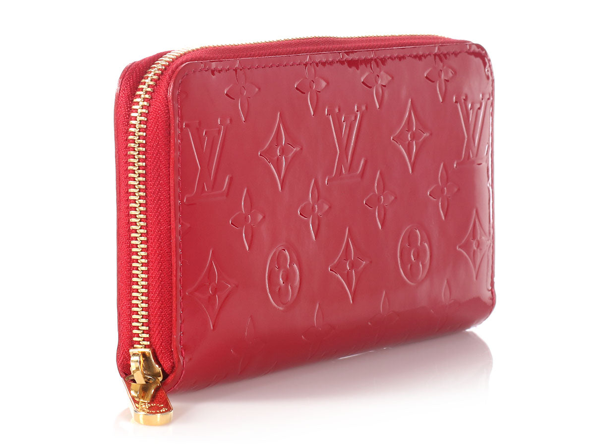 Louis Vuitton Red Vernis Zippy Wallet - Ann&#39;s Fabulous Closeouts