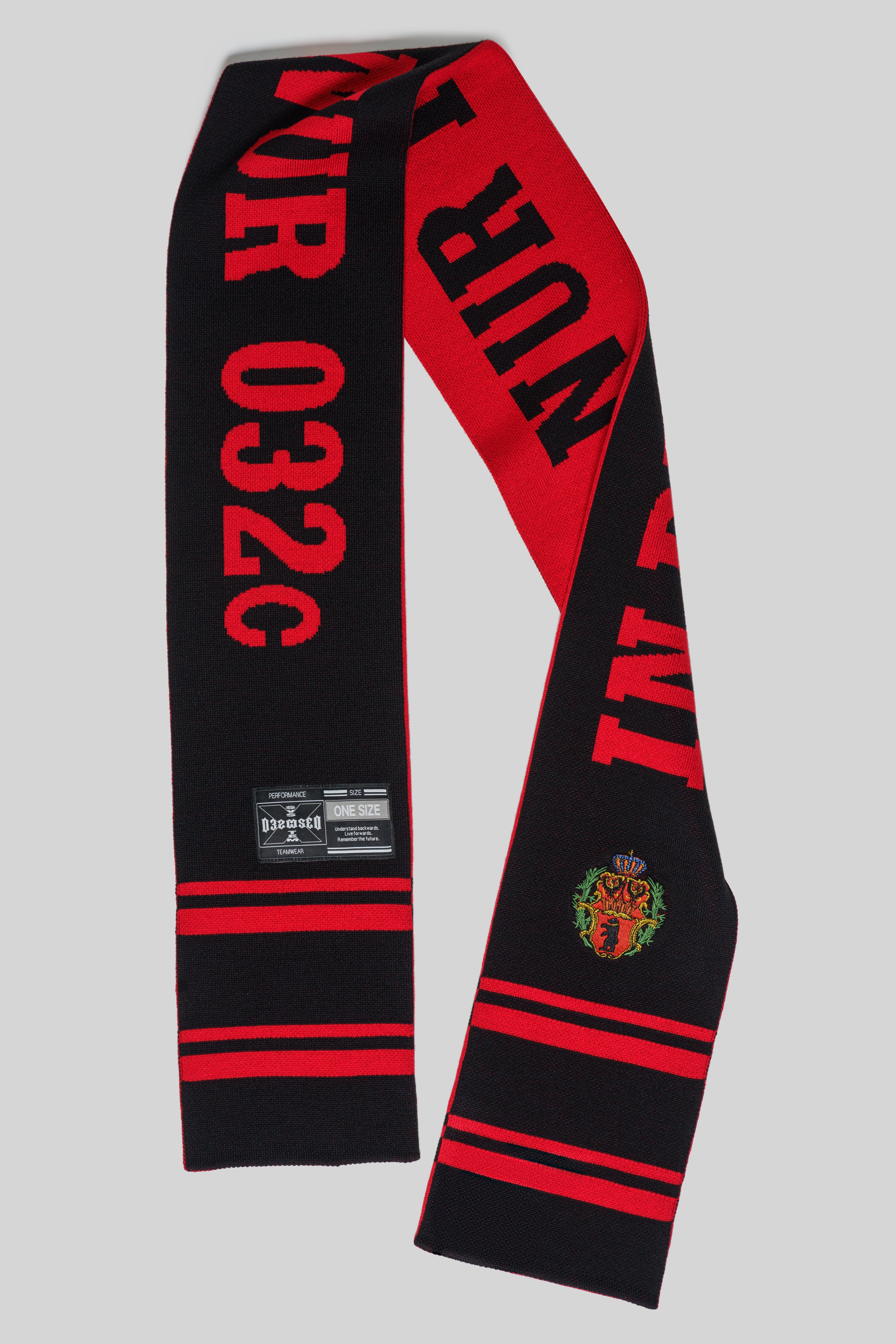 NIB ''TEAM'' TAG FOOTBALL SCARF | 032c