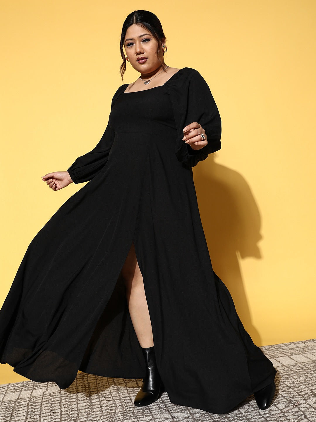 Women Plus Size Solid Black V-Neck Sleeveless Crepe Thigh-High Slit Flared  Maxi Dress - Berrylush