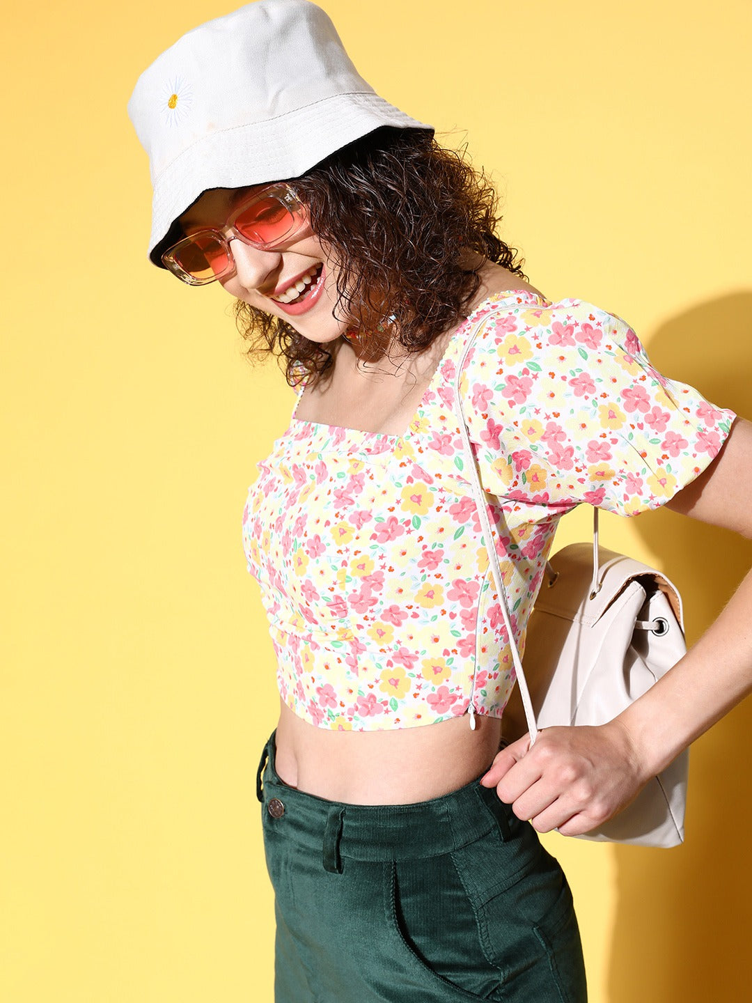 Lia Short Sleeve White Square Neck Crop Top