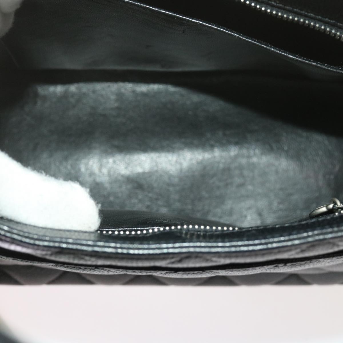 Pre-owned Chanel Black Leather Tote Bag ()