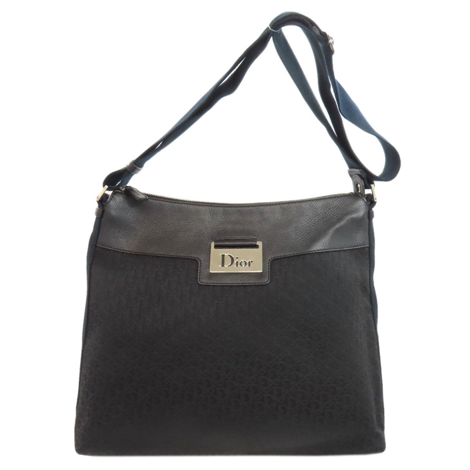 Pre-owned Dior Christian Black Canvas Shoulder Bag ()