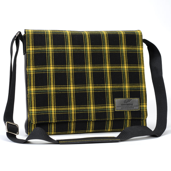 MakeUp Bag / Dopp Kit - Houndstooth 'R' (modern) or Pepita