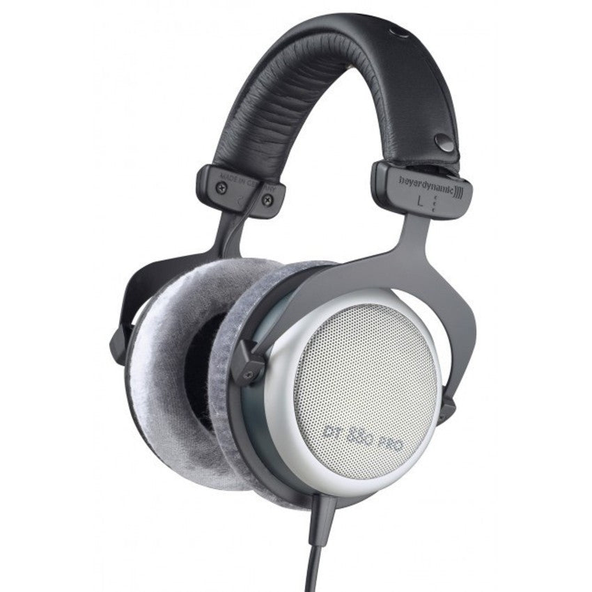 Beyerdynamic DT1770 PRO Closed studio reference headphones for