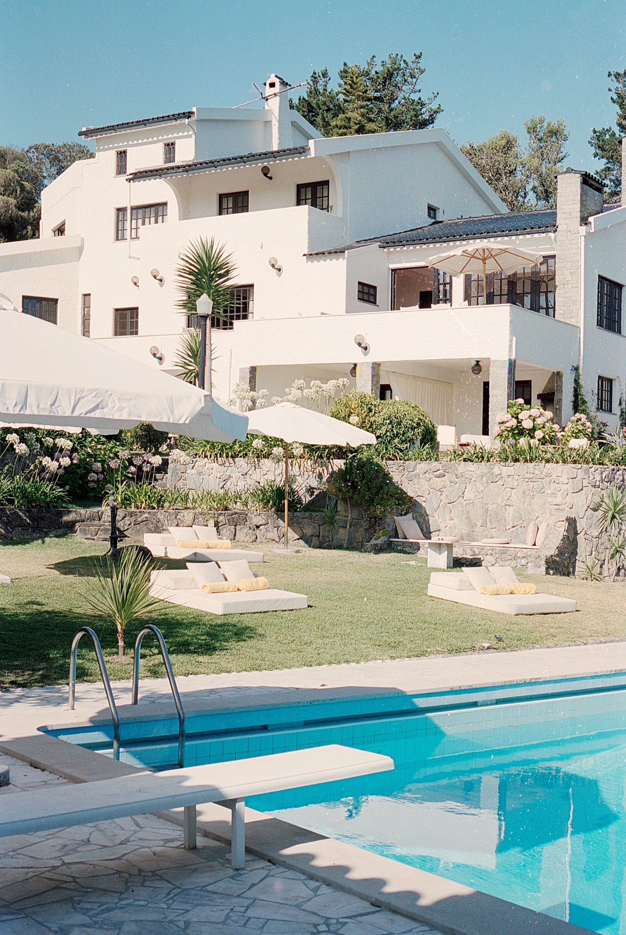 A photo of the pool at the Marqí Hotel