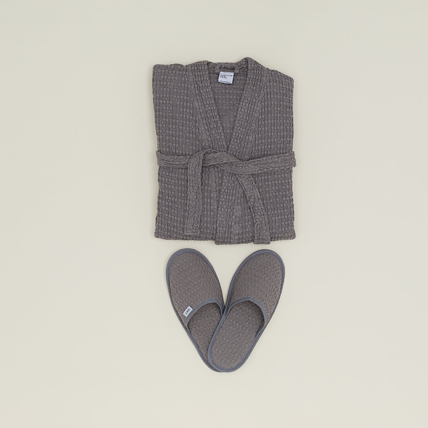 Simple Waffle Bathrobe - Dark Grey