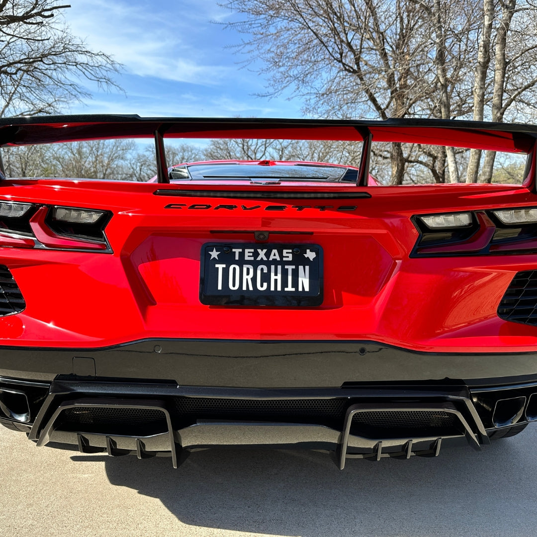 ACSC 8 Stingray Diffuser in Carbon Flash Metallic on Torch Red Stingray