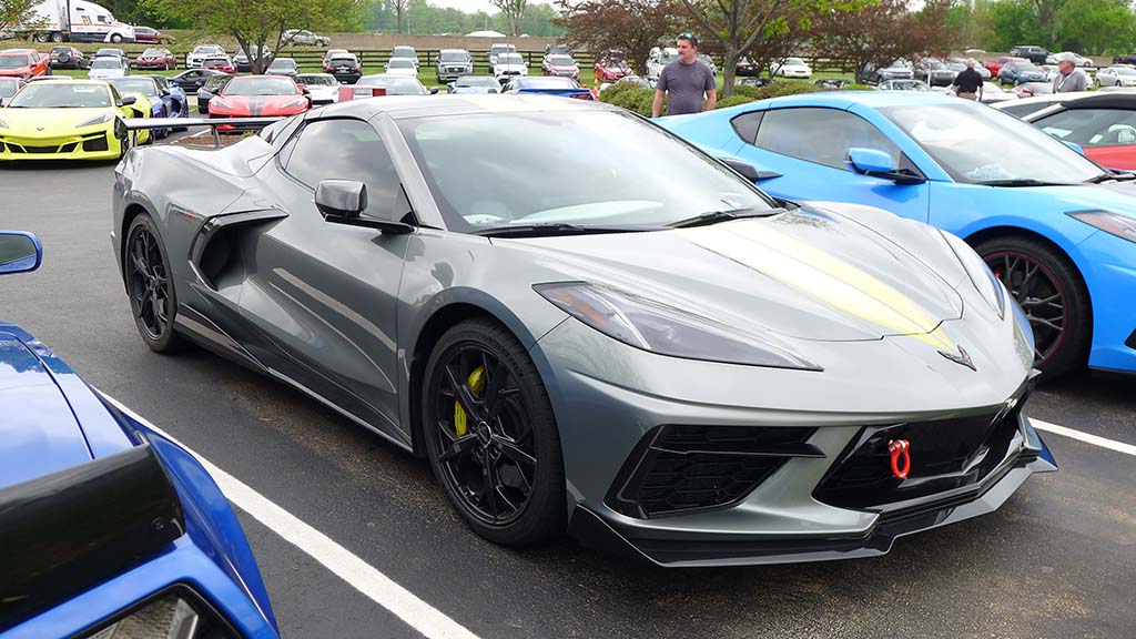 C8 Corvette Stingray in Hypersonic Gray with yellow stripes