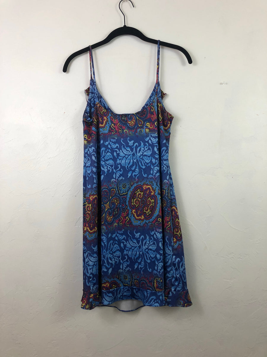 Summer blue — Holy Thrift
