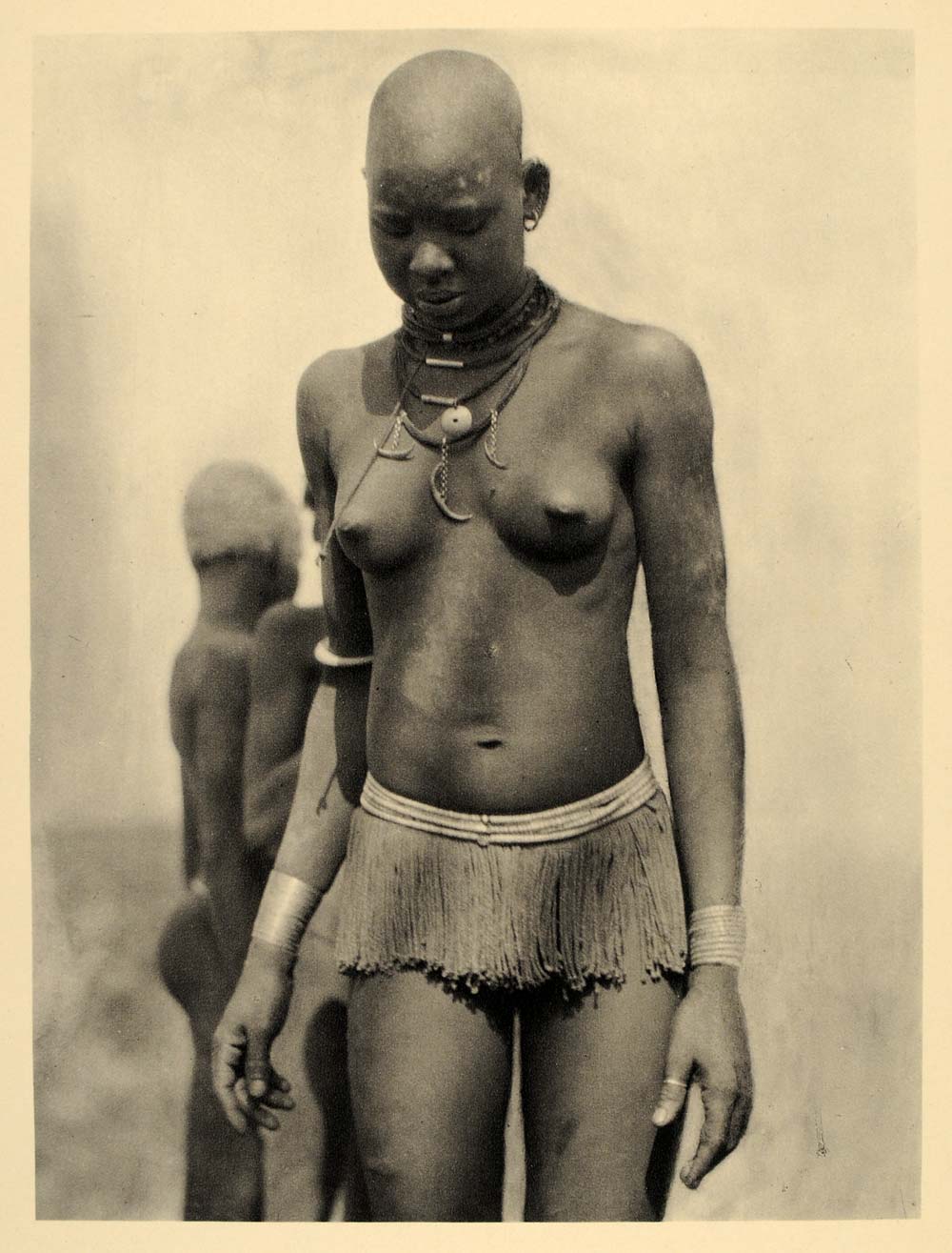 Vintage Africa Nudes - 1930 African Nuer Woman Costume Africa Hugo Bernatzik - ORIGINAL AF2