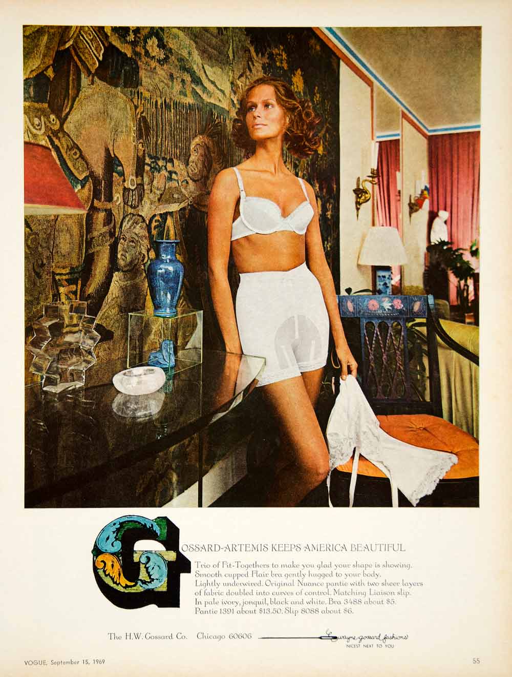 Maidenform Sweet Nothings Right On Target bra & panty ad 1983