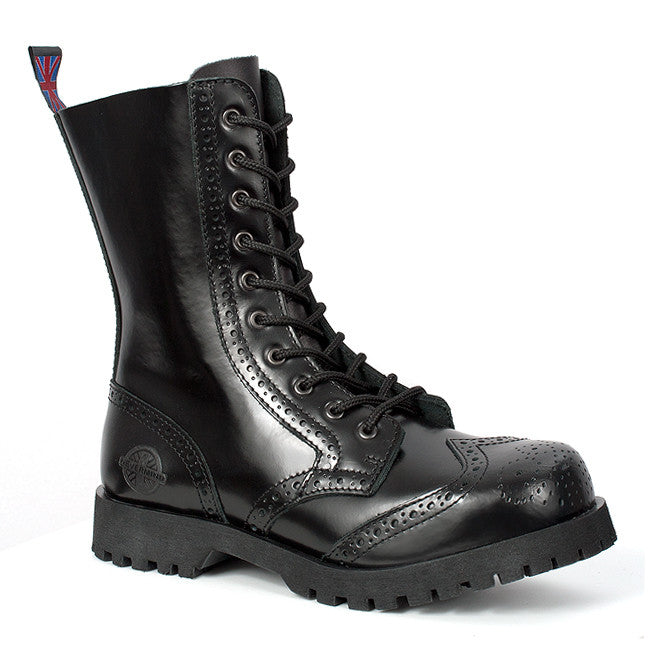 black wingtip boot