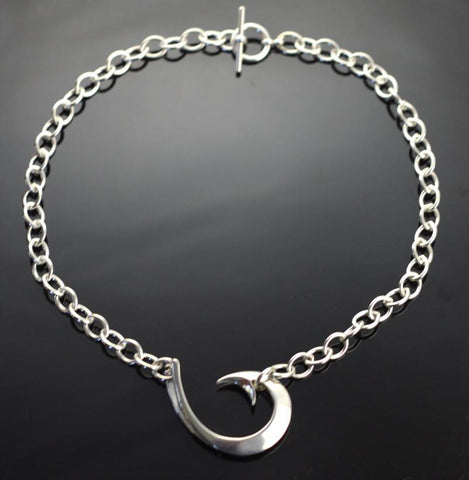 Circle Hook Necklace