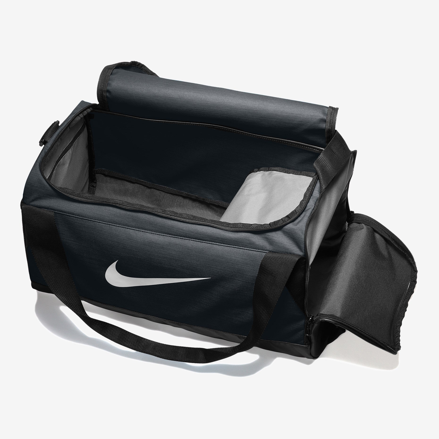 Nike Brasilia (Small) Duffel Bag - La Liga Soccer
