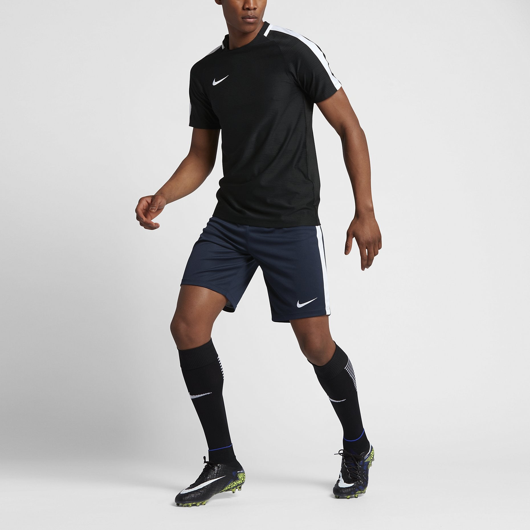 nike dry academy football