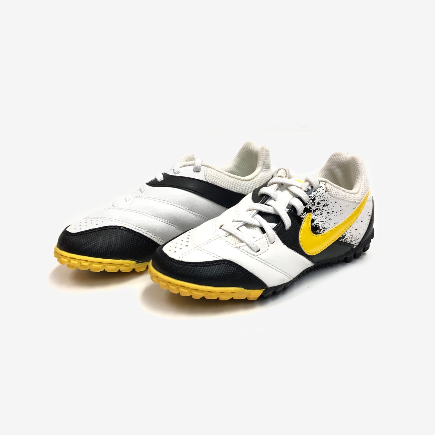 Jr Nike5 Bomba Turf– La Liga Soccer