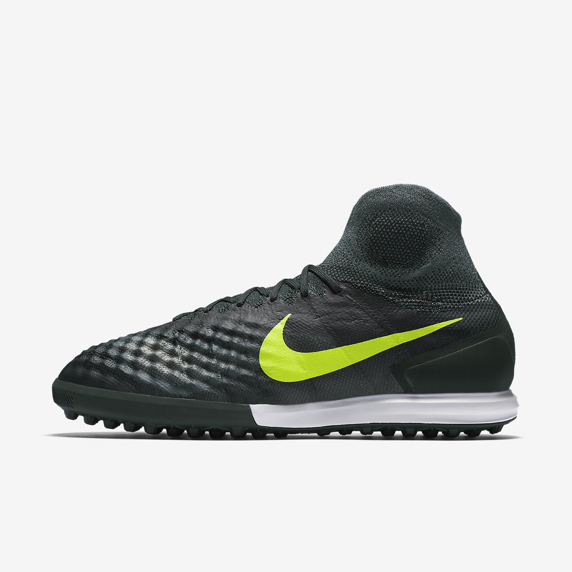 nike magistax proximo 2