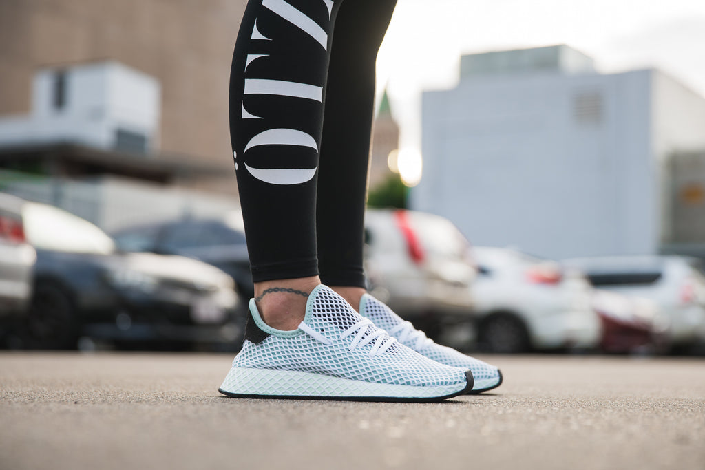 women's adidas deerupt