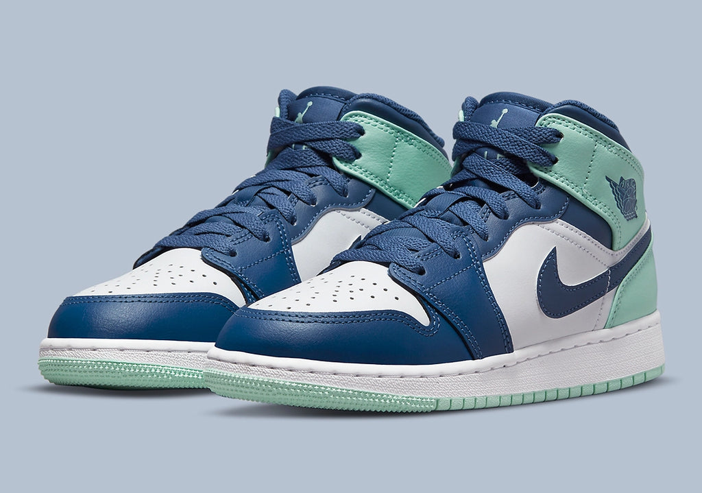 KID'S AIR JORDAN 1 MID "BLUE MINT"