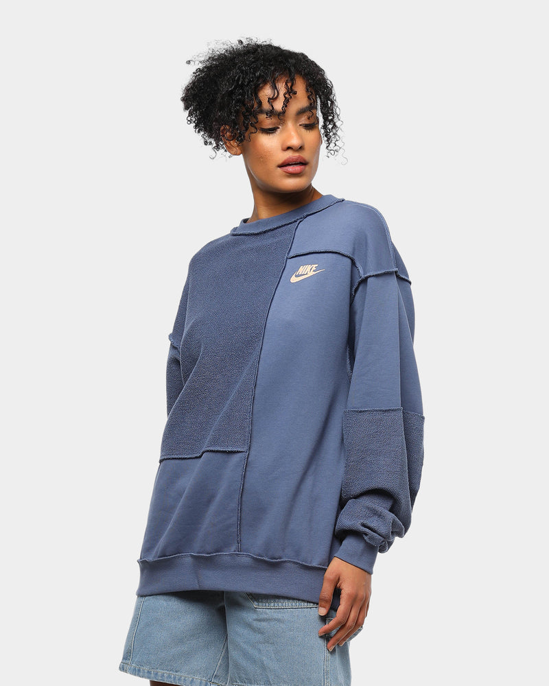 nike iconic clash all over print crew sweatshirt