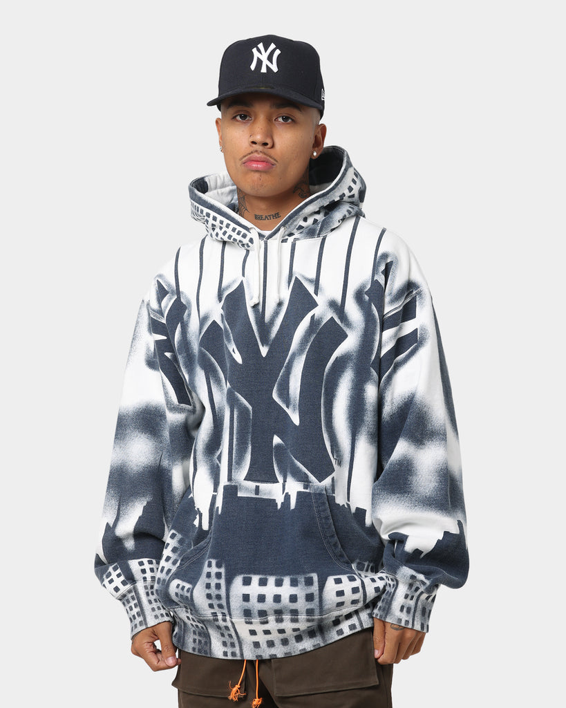 Supreme x New York Yankees Airbrush Hooded Sweatshirt White