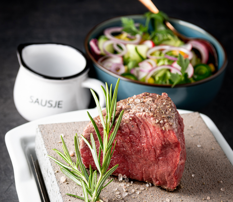 steak on the stone cooking, unqiue table top dining