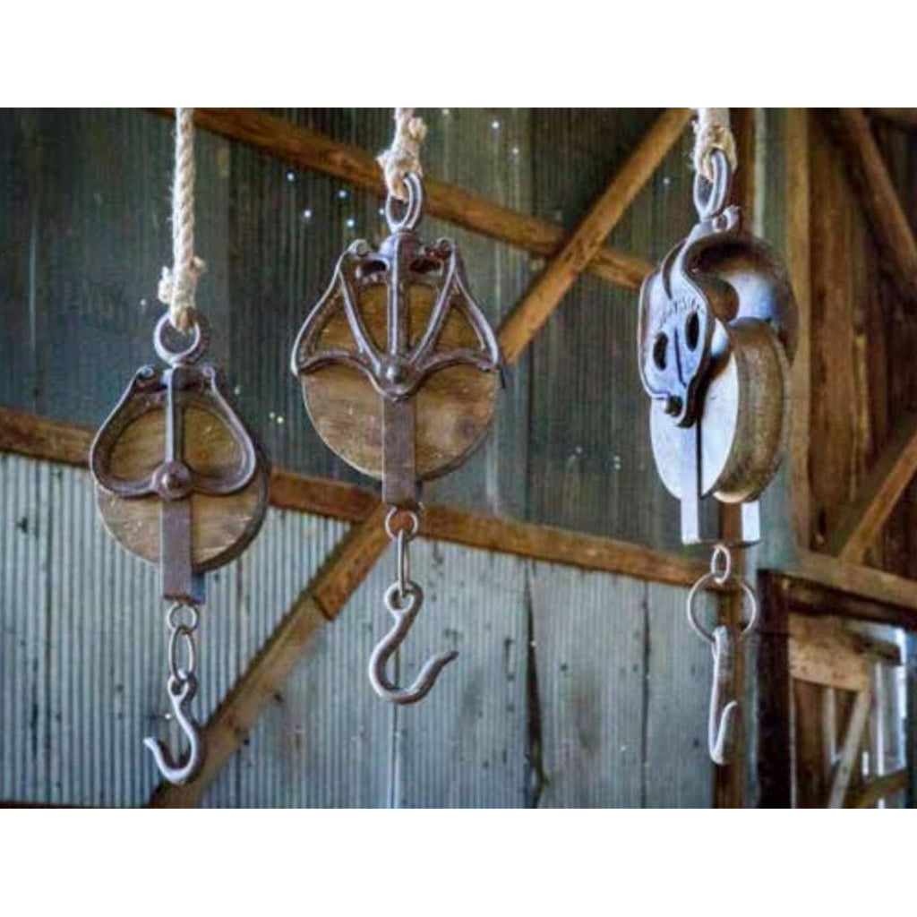 decorative pulley system