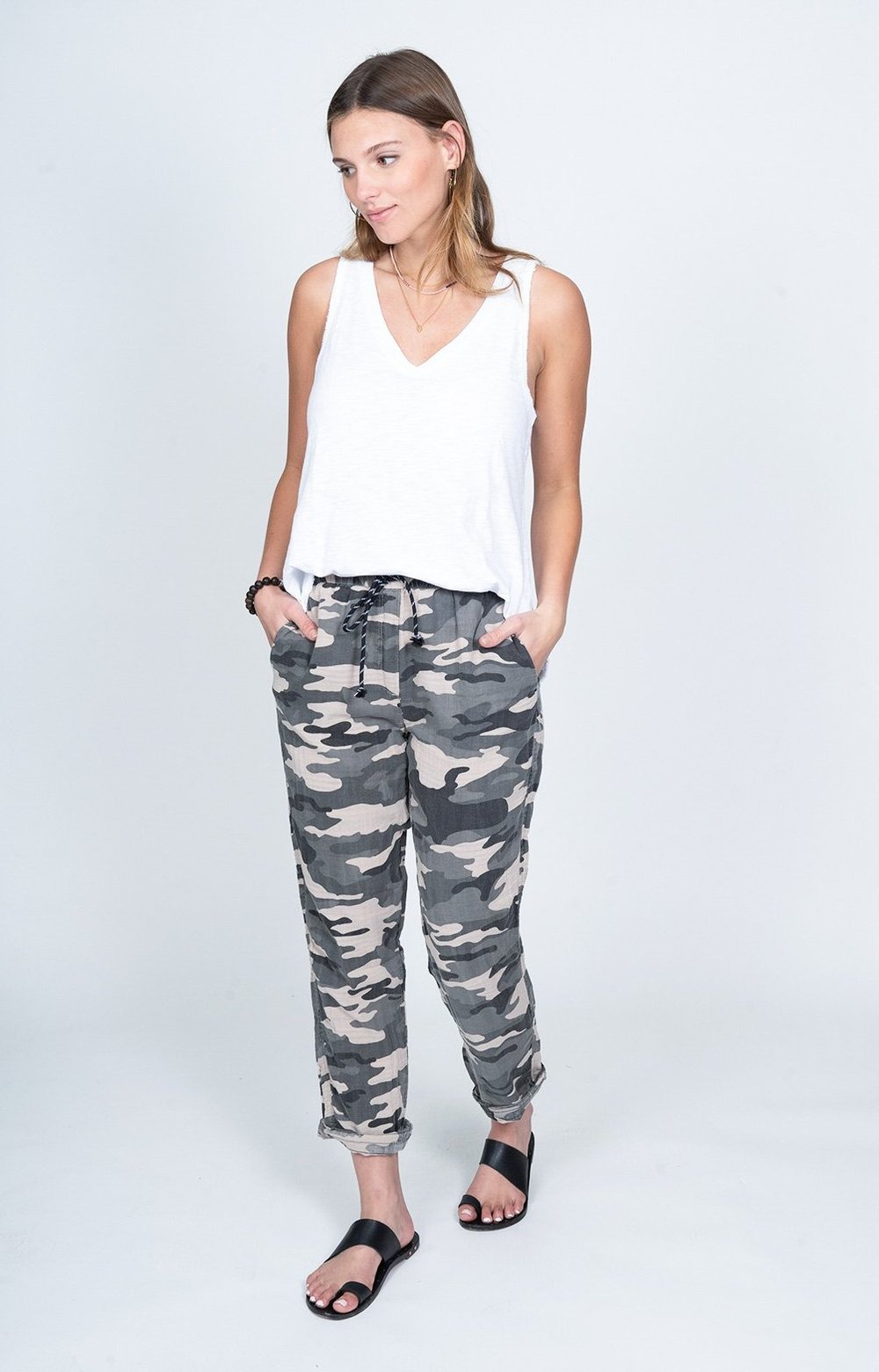 Dylan Double-Weave Camo Drawstring Pant In Jeep